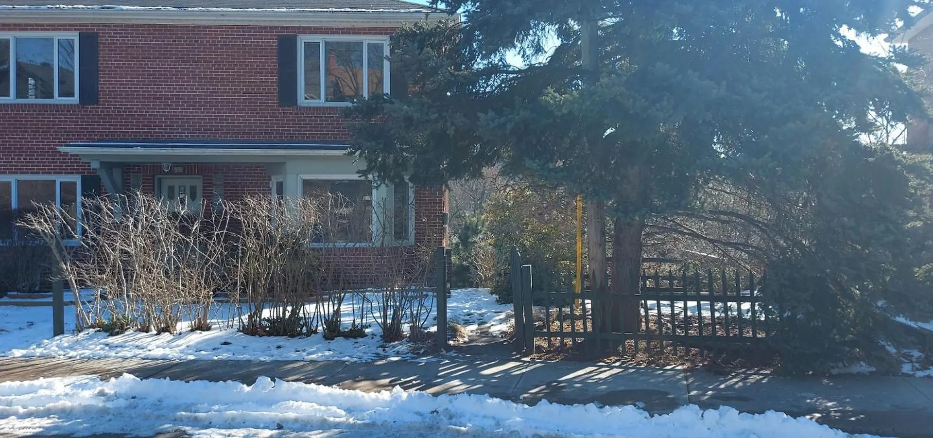 High Park Junior Studio With Washroom And Kitchen Toronto 0*,